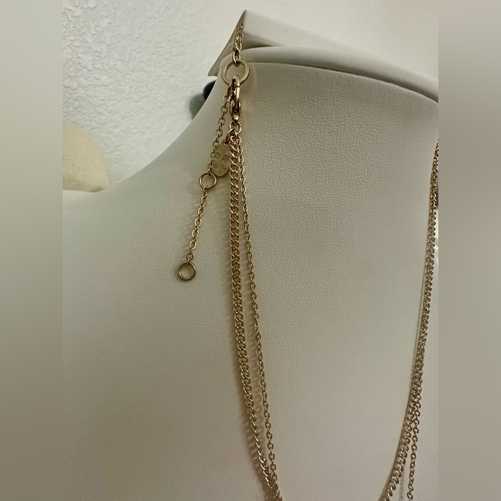 Express mop pendant, double strand gold tone necklace nwt - Picture 3 of 4